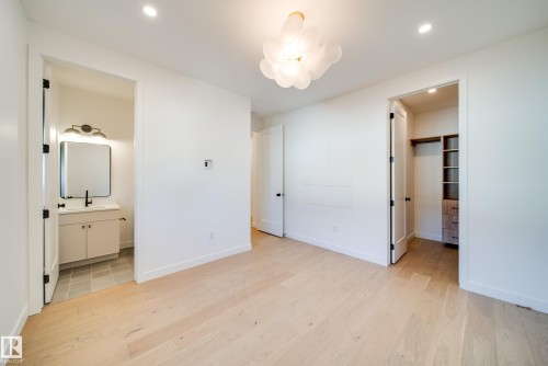 10522 134 Street, Edmonton, AB - Indoor Photo Showing Other Room