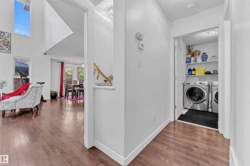 2225 32B Street, Edmonton, AB - Indoor