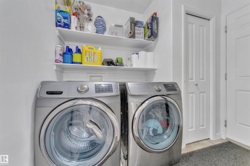 2225 32B Street, Edmonton, AB - Indoor Photo Showing Laundry Room