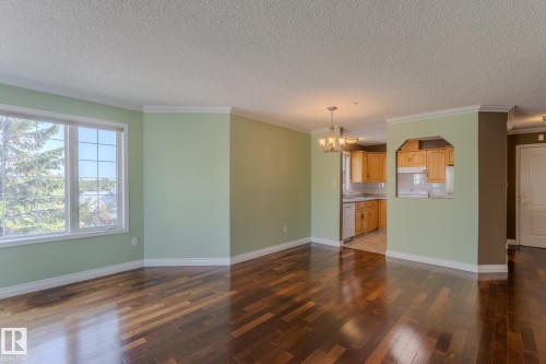305 13450 114 Avenue, Edmonton, AB - Indoor