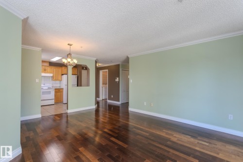 305 13450 114 Avenue, Edmonton, AB - Indoor