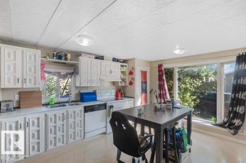 321 Westbrook Way, Edmonton, AB - Indoor