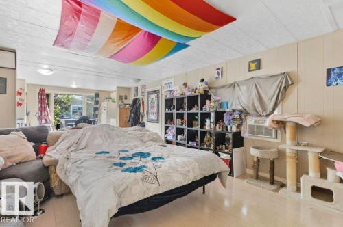 321 Westbrook Way, Edmonton, AB - Indoor Photo Showing Bedroom