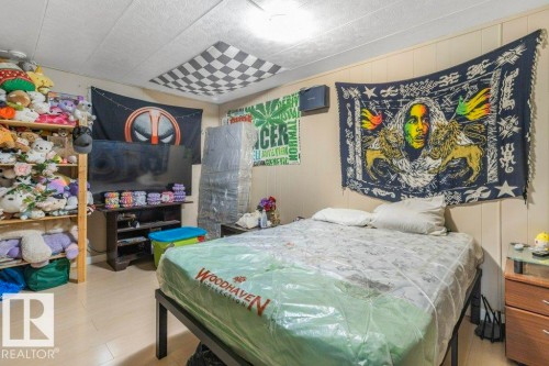 321 Westbrook Way, Edmonton, AB - Indoor Photo Showing Bedroom