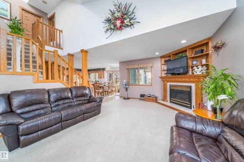 11415 9 Avenue, Edmonton, AB - Indoor Photo Showing Living Room With Fireplace