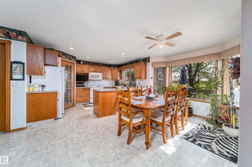 11415 9 Avenue, Edmonton, AB - Indoor