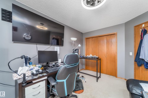 11415 9 Avenue, Edmonton, AB - Indoor Photo Showing Office