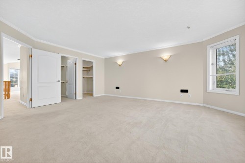 106 Farnell Close, Edmonton, AB - Indoor Photo Showing Other Room