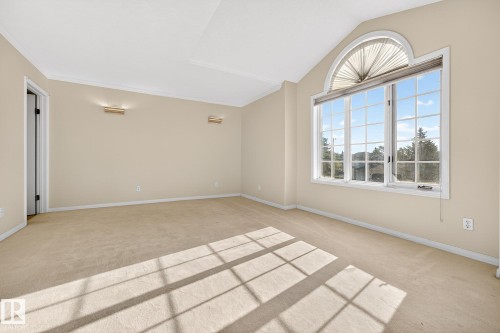 106 Farnell Close, Edmonton, AB - Indoor Photo Showing Other Room