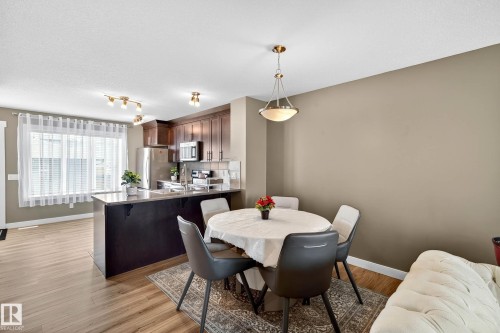 7327 Edgemont Way, Edmonton, AB - Indoor Photo Showing Dining Room