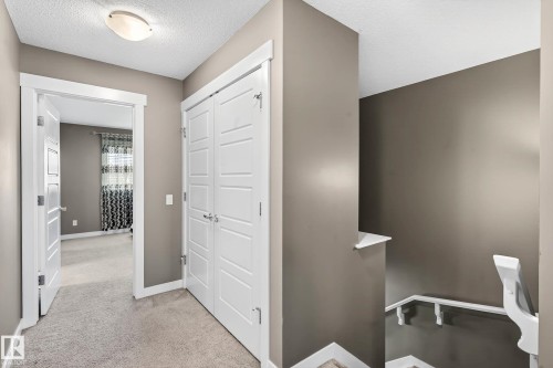7327 Edgemont Way, Edmonton, AB - Indoor Photo Showing Other Room