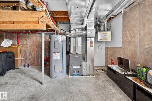 7327 Edgemont Way, Edmonton, AB - Indoor Photo Showing Basement