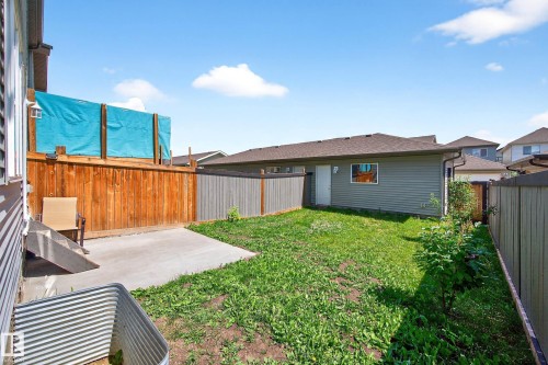 7327 Edgemont Way, Edmonton, AB - Outdoor