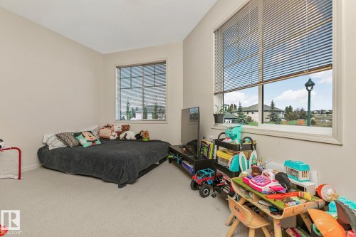 212 2503 Hanna Crescent, Edmonton, AB - Indoor