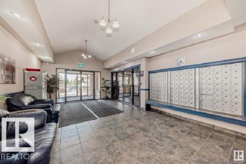 301 9525 162 Avenue, Edmonton, AB - Indoor Photo Showing Other Room