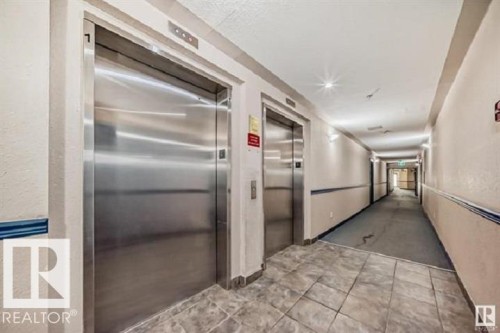 301 9525 162 Avenue, Edmonton, AB - Indoor Photo Showing Other Room