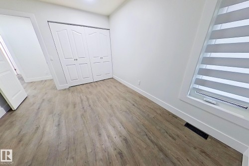 18927 95A Avenue, Edmonton, AB - Indoor Photo Showing Other Room