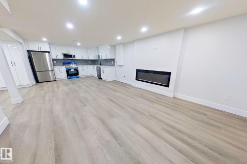 18927 95A Avenue, Edmonton, AB - Indoor