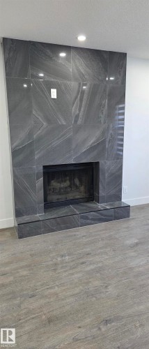 18927 95A Avenue, Edmonton, AB - Indoor With Fireplace