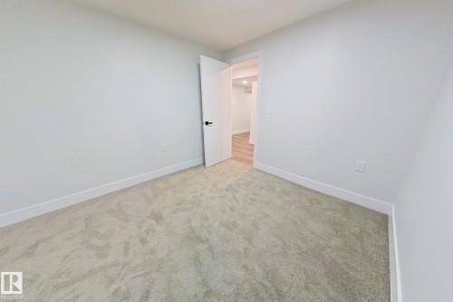 18927 95A Avenue, Edmonton, AB - Indoor Photo Showing Other Room