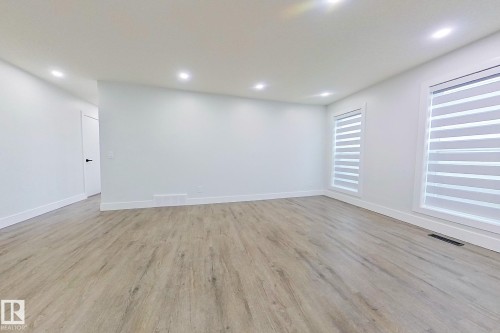 18927 95A Avenue, Edmonton, AB - Indoor