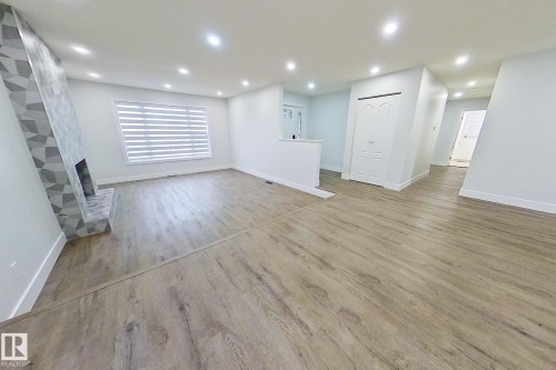 18927 95A Avenue, Edmonton, AB - Indoor