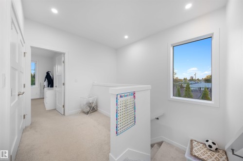 11204 & 11206 55 Avenue, Edmonton, AB - Indoor Photo Showing Other Room