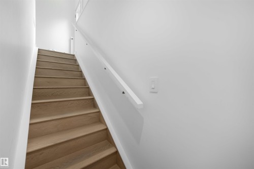 11204 & 11206 55 Avenue, Edmonton, AB - Indoor Photo Showing Other Room