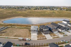 10238 92A Avenue  Morinville, AB T8R 2R4