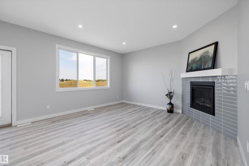 10238 92A Avenue, Morinville, AB - Indoor With Fireplace