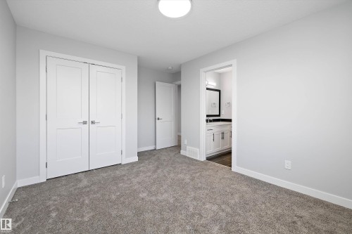 10238 92A Avenue, Morinville, AB - Indoor