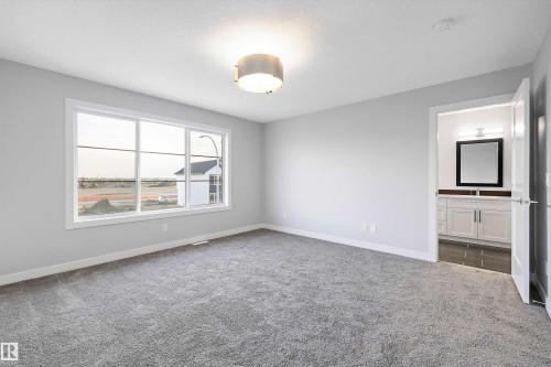 10238 92A Avenue, Morinville, AB - Indoor Photo Showing Other Room