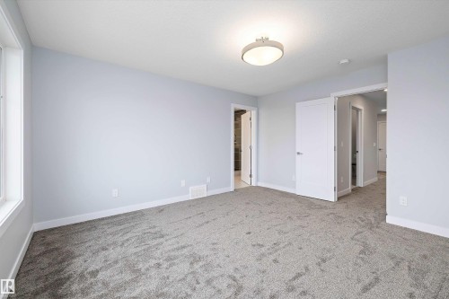 10214 92A Avenue, Morinville, AB - Indoor Photo Showing Other Room