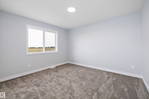 10214 92A Avenue, Morinville, AB - Indoor Photo Showing Other Room