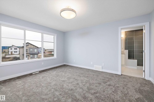 10214 92A Avenue, Morinville, AB - Indoor Photo Showing Other Room
