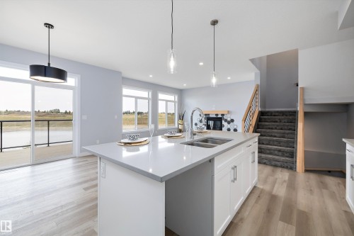 10214 92A Avenue, Morinville, AB - Indoor Photo Showing Kitchen With Double Sink With Upgraded Kitchen