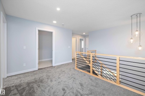 10214 92A Avenue, Morinville, AB - Indoor