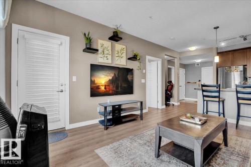 306 2588 Anderson Way, Edmonton, AB - Indoor Photo Showing Living Room