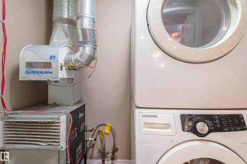 212 8730 82 Avenue, Edmonton, AB - Indoor Photo Showing Laundry Room