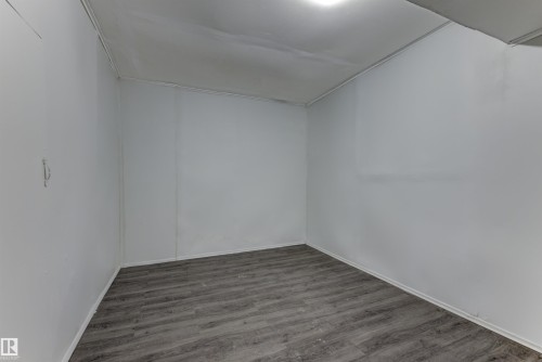 3116 112 Avenue, Edmonton, AB - Indoor Photo Showing Other Room