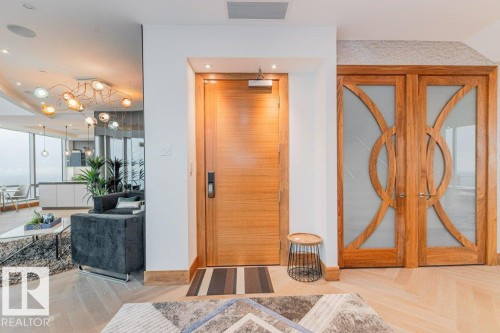 3401 11969 Jasper Avenue, Edmonton, AB - Indoor