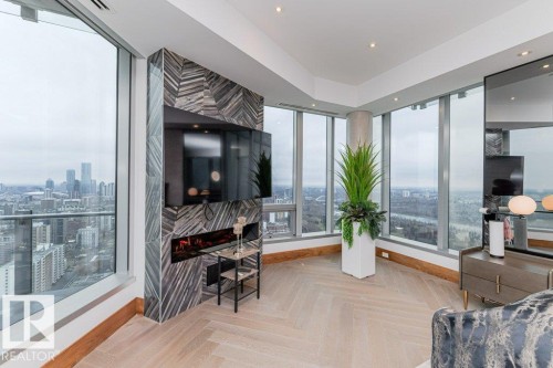 3401 11969 Jasper Avenue, Edmonton, AB - Indoor