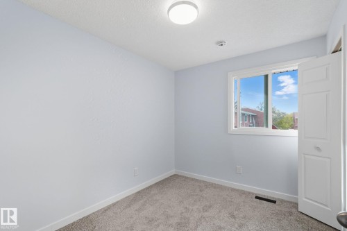 13251 47 Street, Edmonton, AB - Indoor Photo Showing Other Room