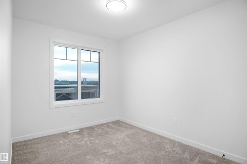 17 Axelwood Crescent, Spruce Grove, AB - Indoor Photo Showing Other Room