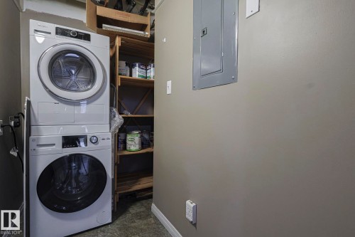 101 4304 139 Avenue Nw, Edmonton, AB - Indoor Photo Showing Laundry Room