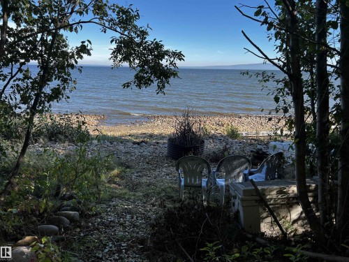 Water view with local beach - 74038 Birch Avenue, Widewater, AB - Outdoor With Body Of Water With View