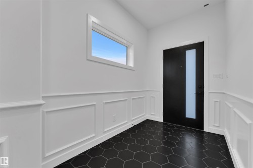 27 Eldridge Point(E), St. Albert, AB - Indoor Photo Showing Other Room