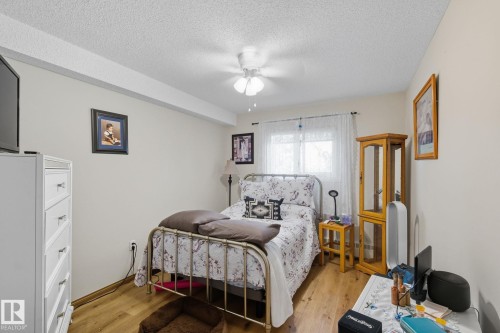 411 18004 95 Ave, Edmonton, AB - Indoor Photo Showing Bedroom