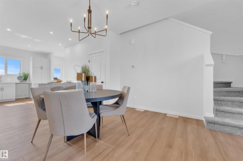 1031 Aster Boulevard, Edmonton, AB - Indoor Photo Showing Dining Room