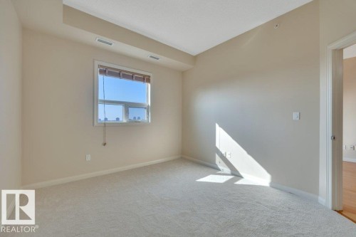 904 9819 104 Street, Edmonton, AB - Indoor Photo Showing Other Room